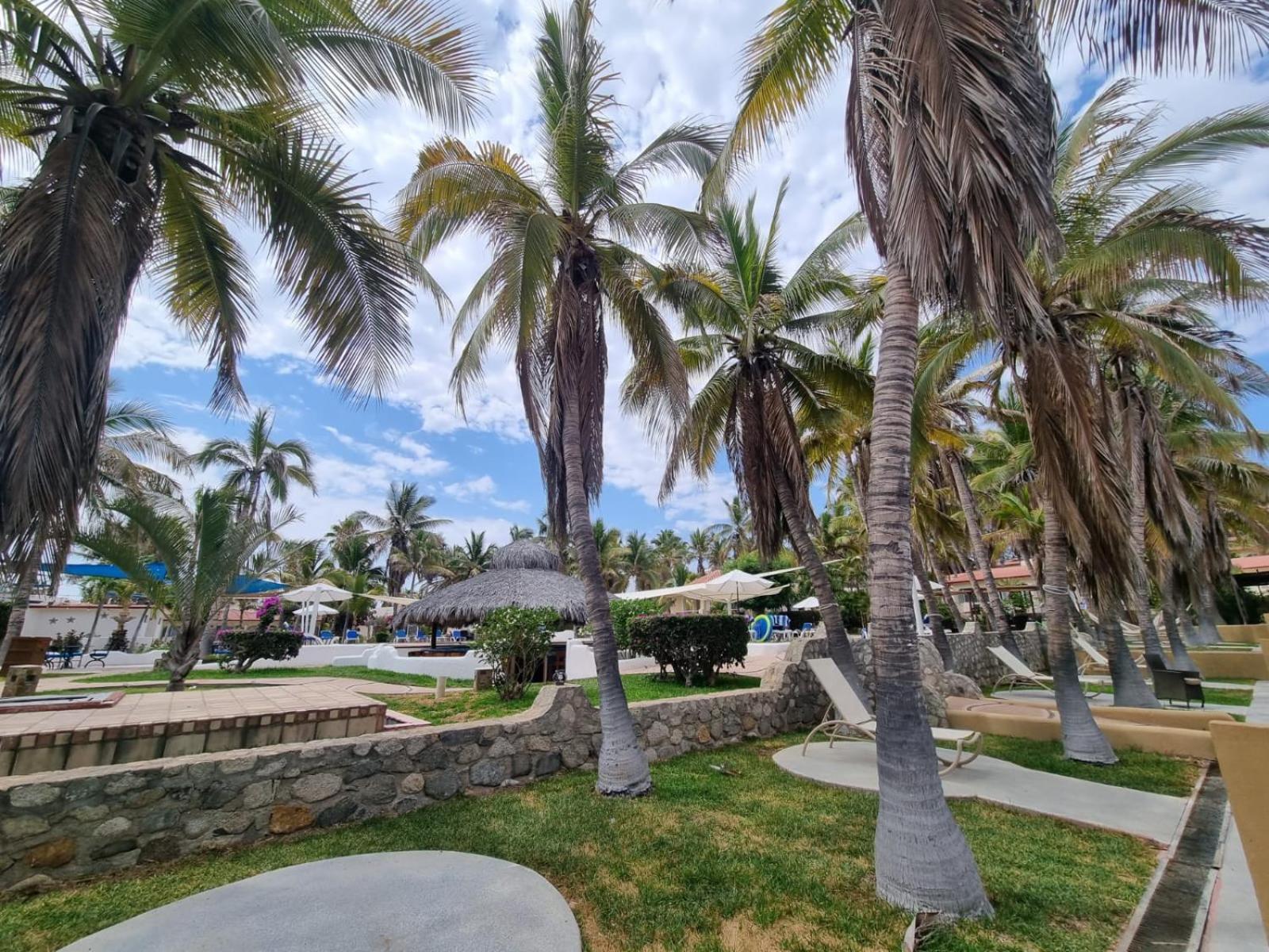 Buena Vista Oceanfront & Hot Springs Resort Buenavista  Luaran gambar