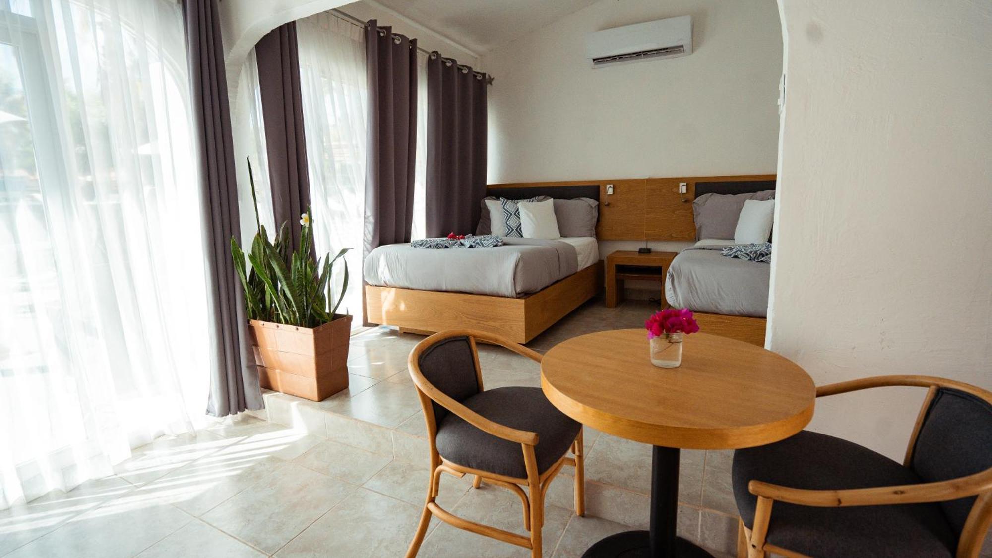 Buena Vista Oceanfront & Hot Springs Resort Buenavista  Luaran gambar