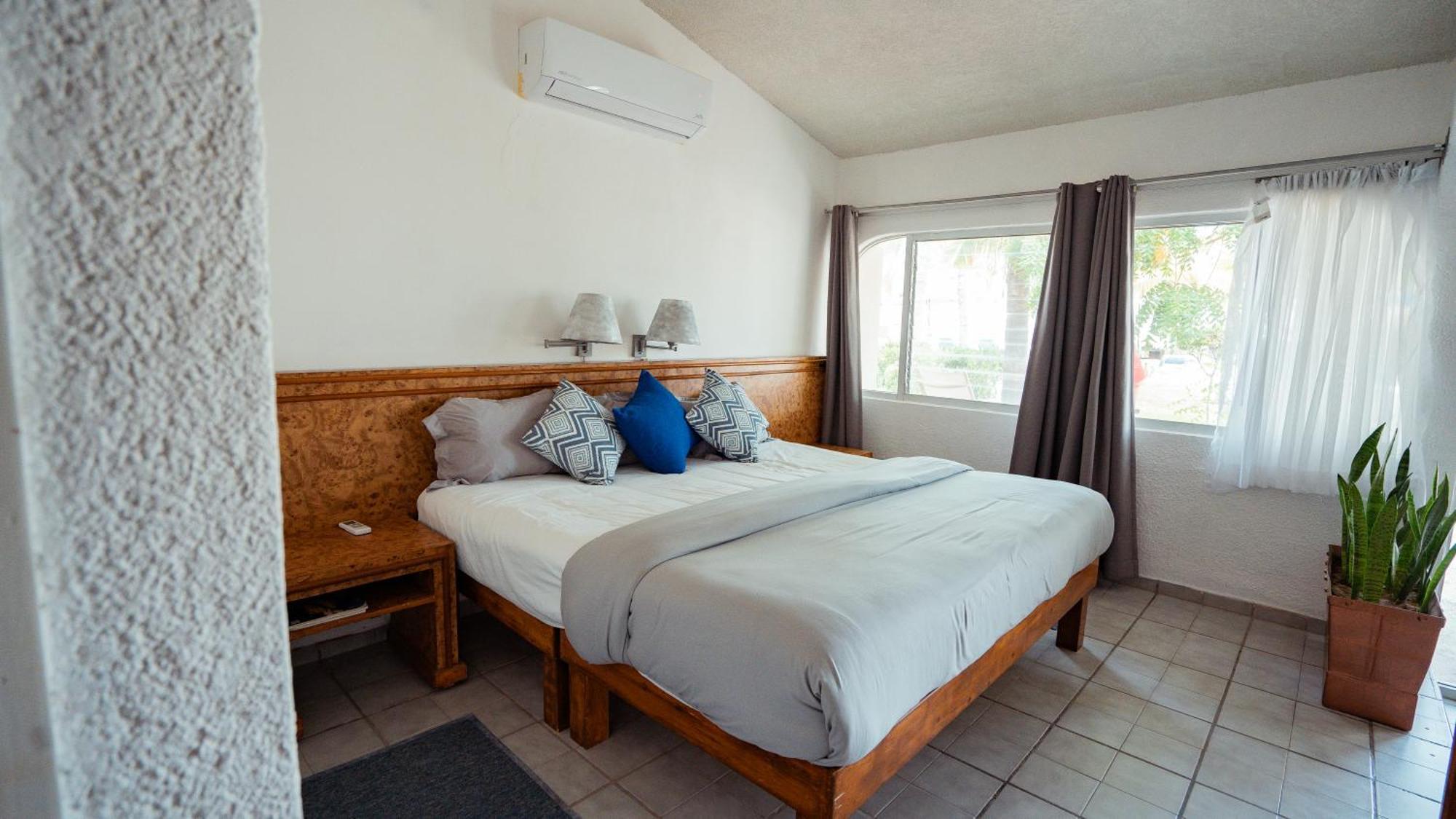 Buena Vista Oceanfront & Hot Springs Resort Buenavista  Luaran gambar