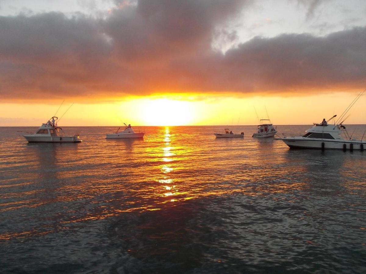 Buena Vista Oceanfront & Hot Springs Resort Buenavista  Luaran gambar